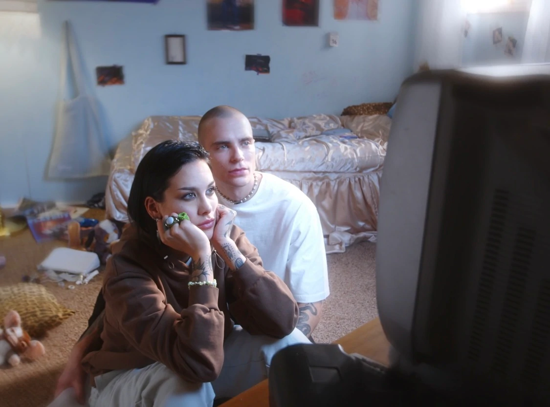 Ljubav Part 3 Advertisement